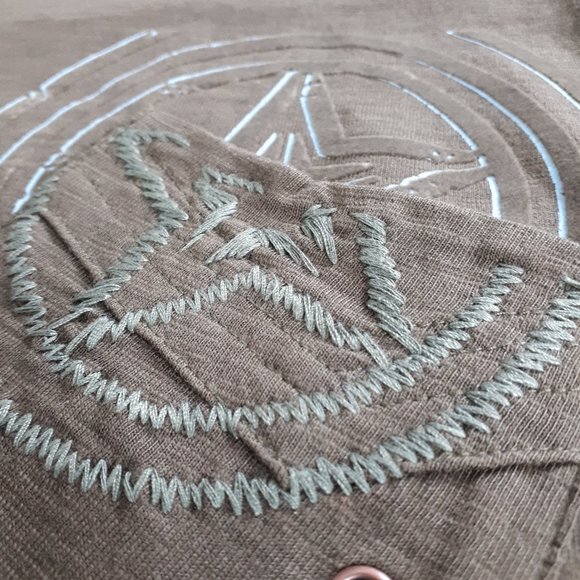 Bauhaus Vintage Olive Green Graphic T-shirt - Picture 5 of 14